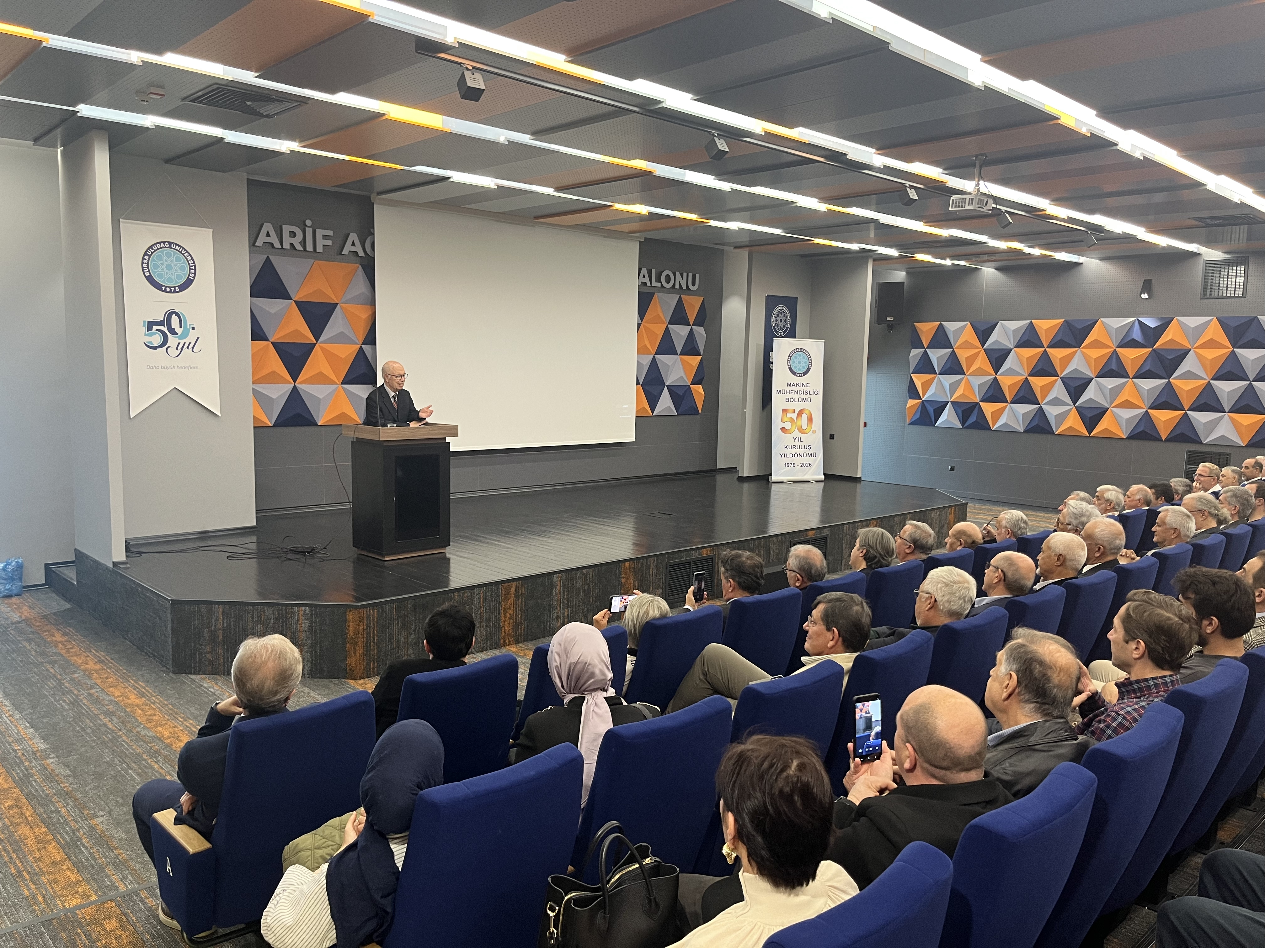 Makine Mühendisliği Bölümümüzün 50. Kuruluş Yıl Dönümü Seminer Etkinliği Gerçekleştirildi